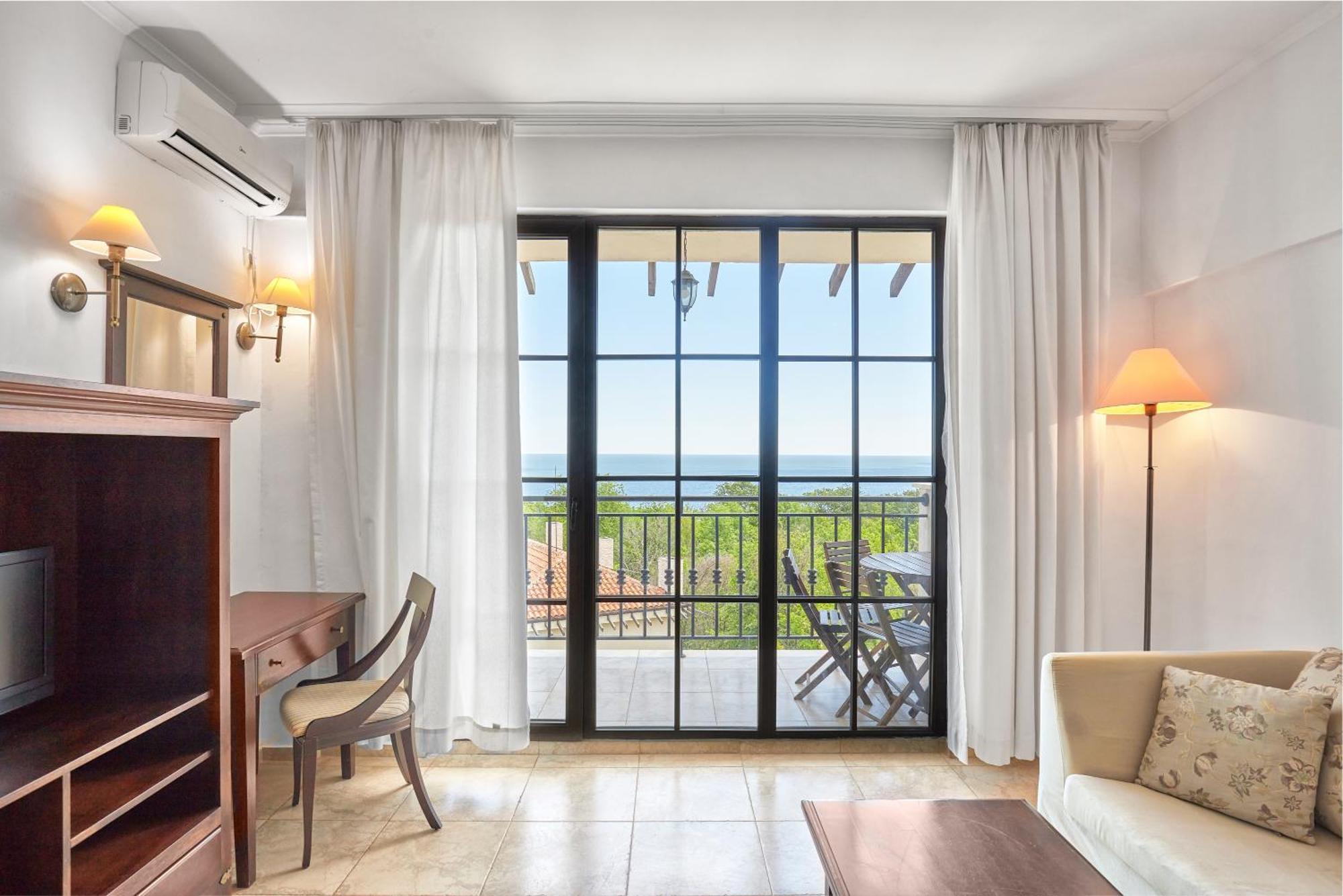 The Cliff Obzor Bay Holiday Apartments And Hotel By Flat Mаnаger ابزور المظهر الخارجي الصورة